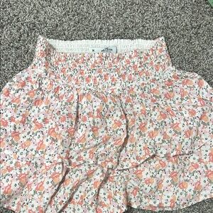 Hollister Floral Mini Skirt - Pink and White